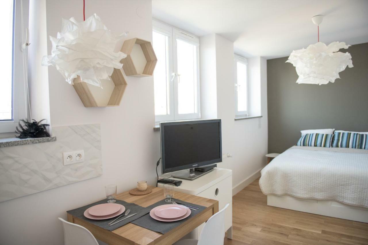 Willow Pillow Nowowiejska Warsaw Luaran gambar